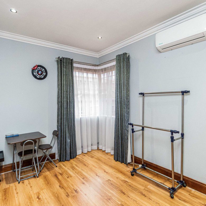 Glenvista – Elegant 3 Bedroom Cluster!