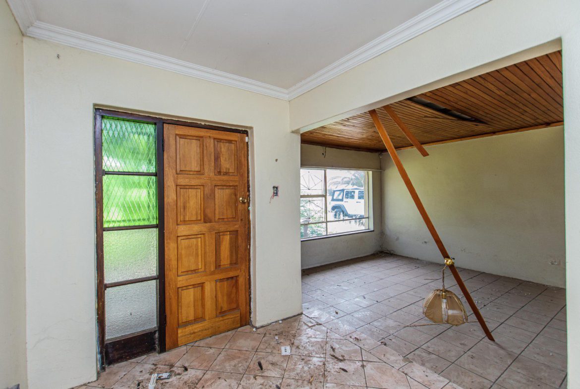 1170