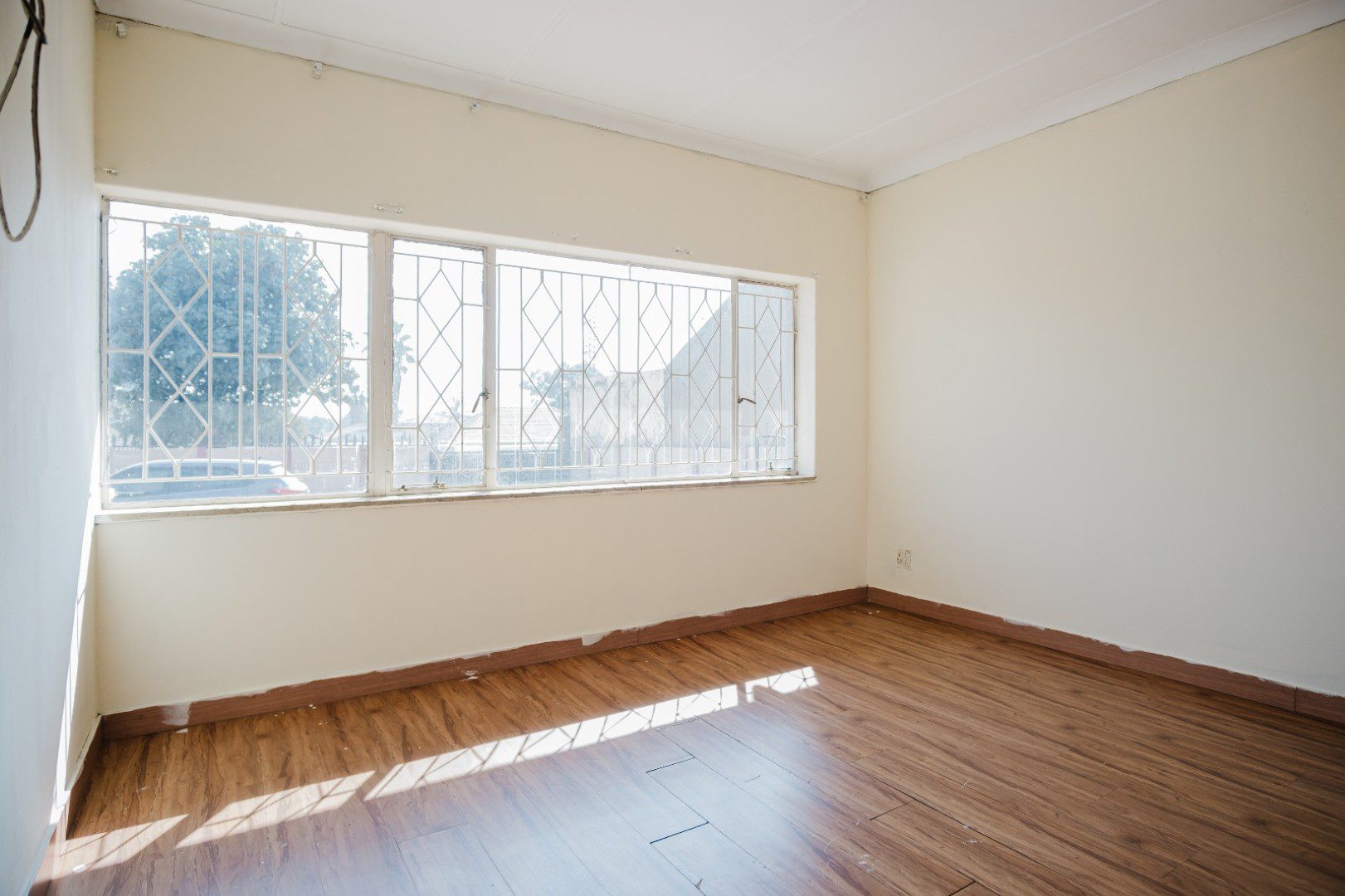 Roseacre | 3 Bed Home with 2 Flatlets