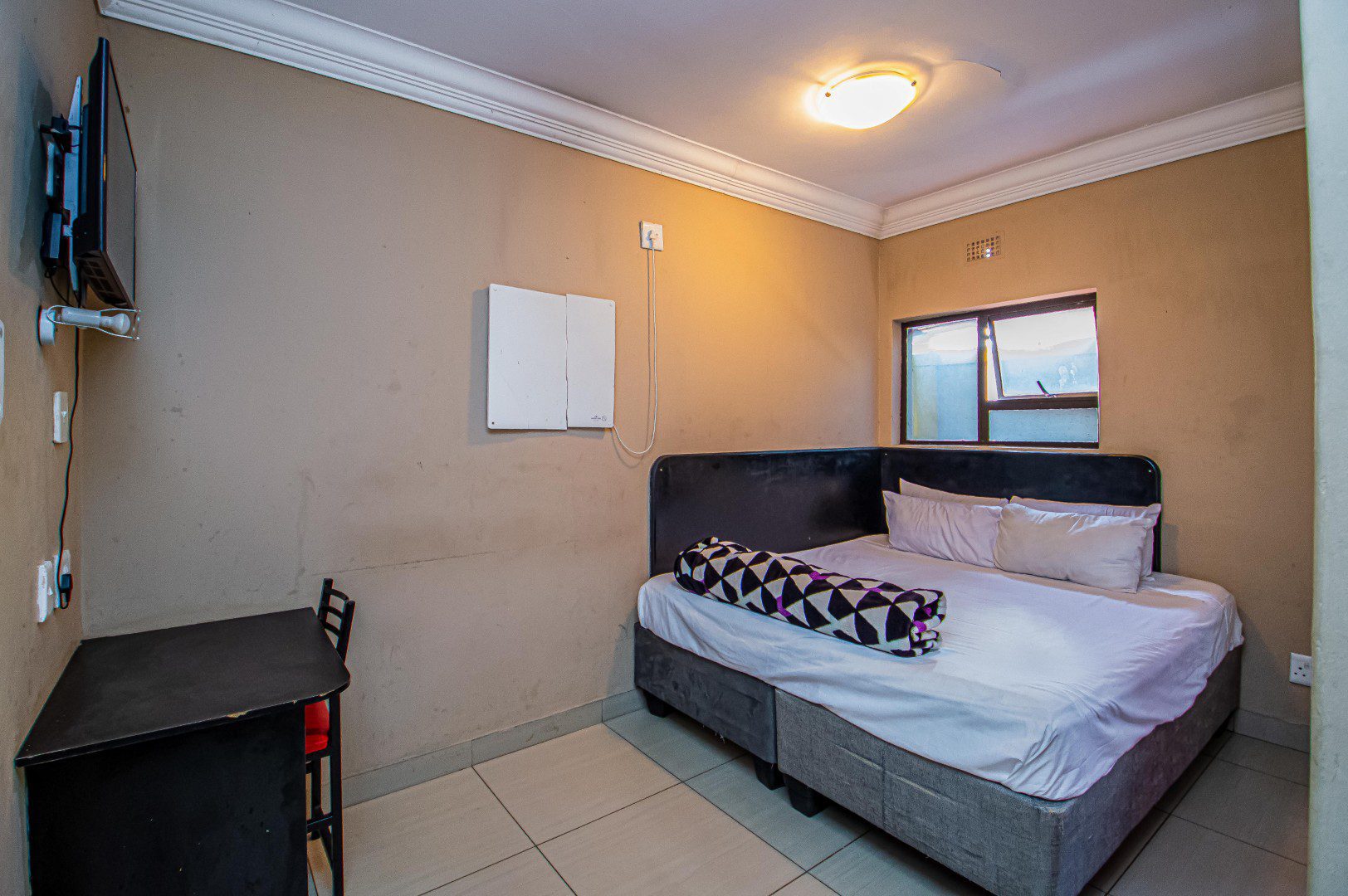 Rosettenville | 20 Room Income-Generating Guest Lodge