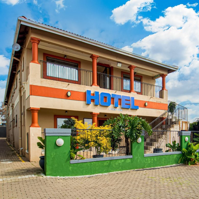Rosettenville | 20 Room Income-Generating Guest Lodge