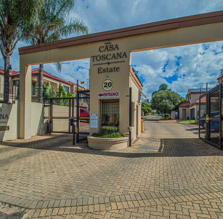 Glen Marais | Exceptional 5 Bedroom Home