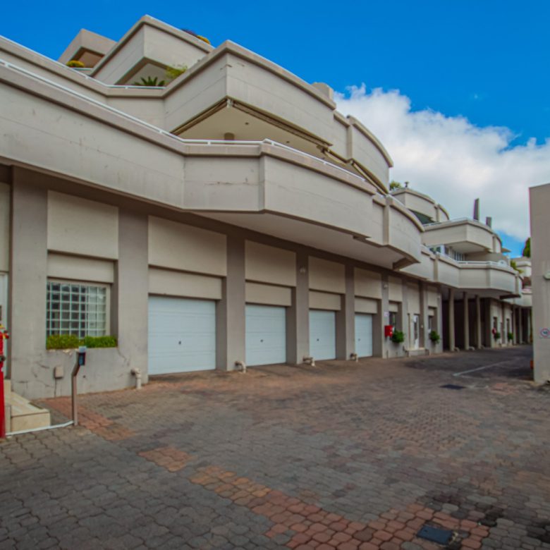 Bedford Park – Luxurious Penthouse