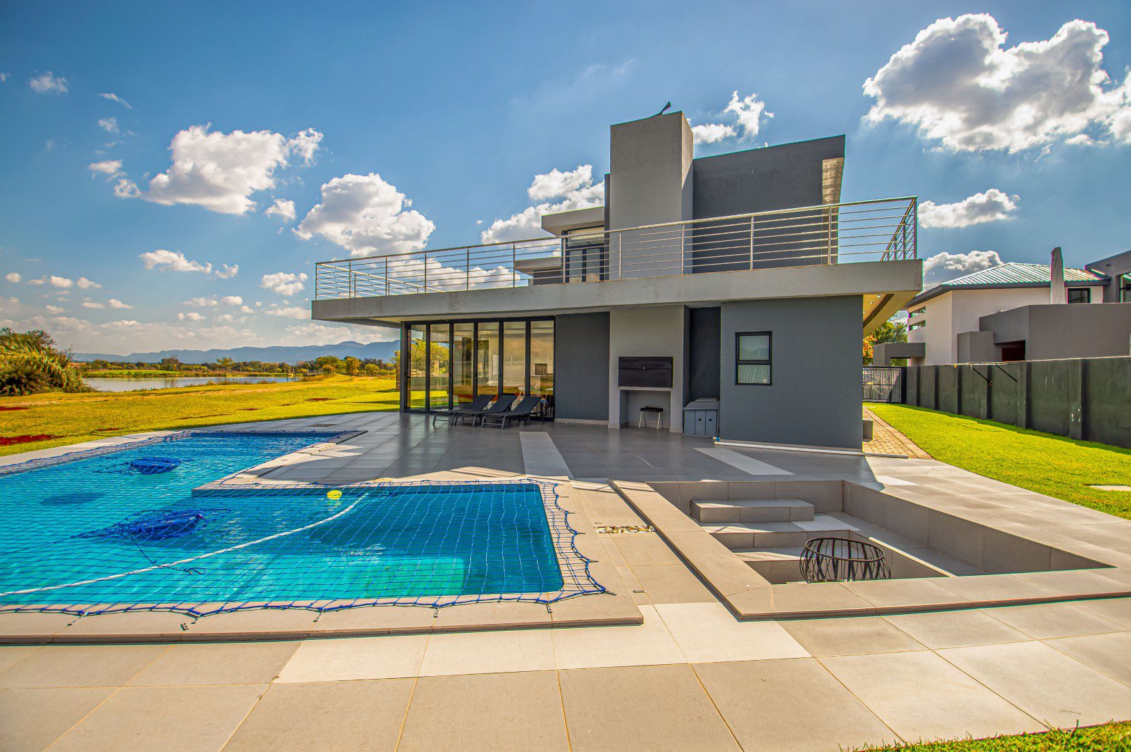 Hartbeespoort | Architectural 5 Bed Waterfront Masterpiece