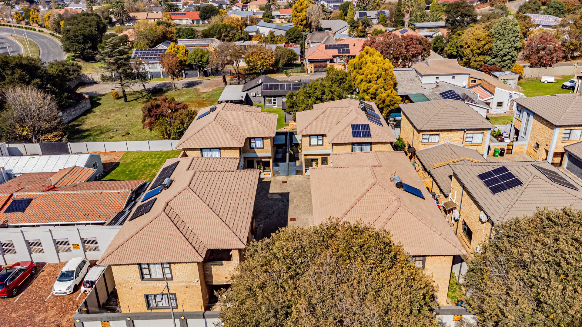 14 New Redruth | Fully Let 4 Cluster Complex