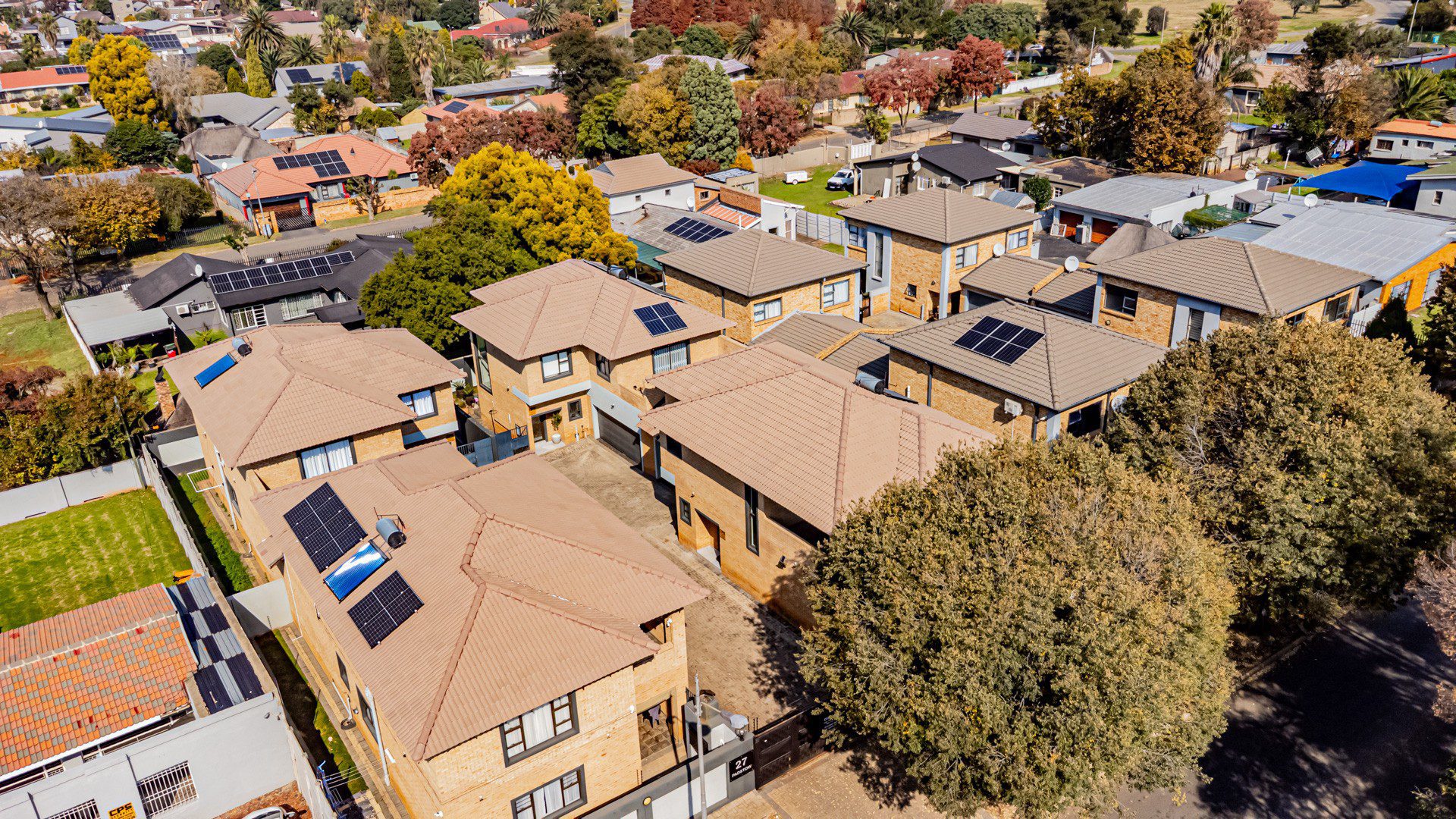 15 New Redruth | Fully Let 4 Cluster Complex