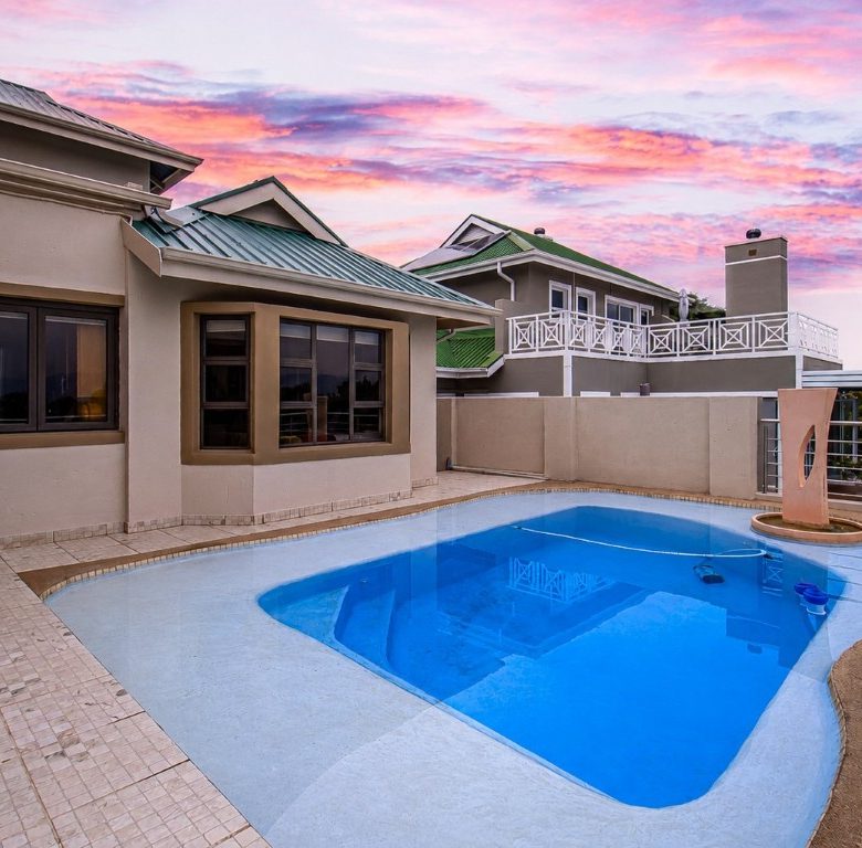 Caribbean Beach Club Estate | Elevated 3 Bedroom Family Home