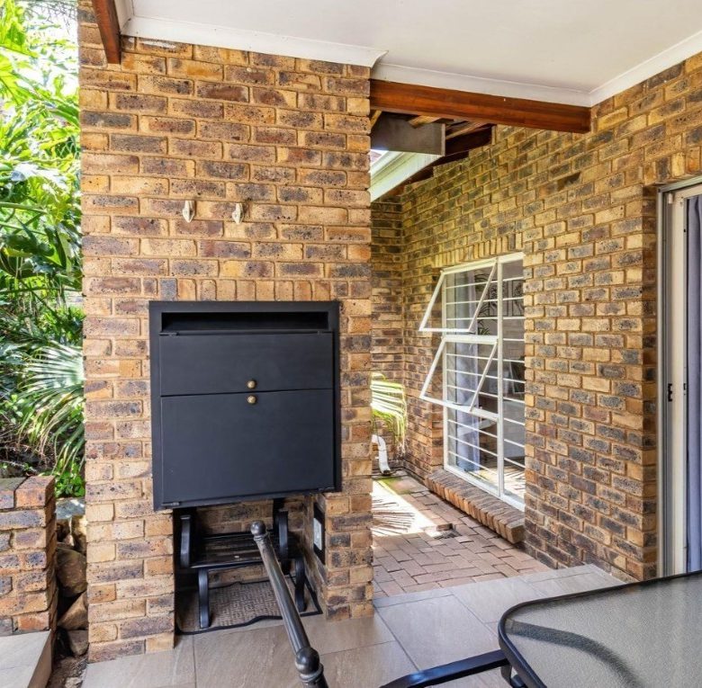 Bassonia | 2 Modern Homes With Unrivalled Security