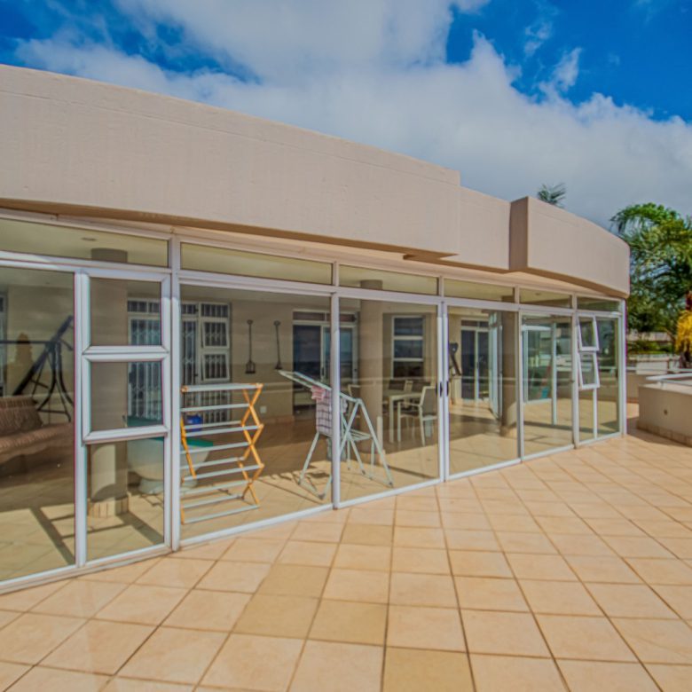 Bedford Park – Luxurious Penthouse