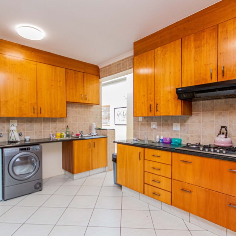 Bedford Park – Luxurious Penthouse