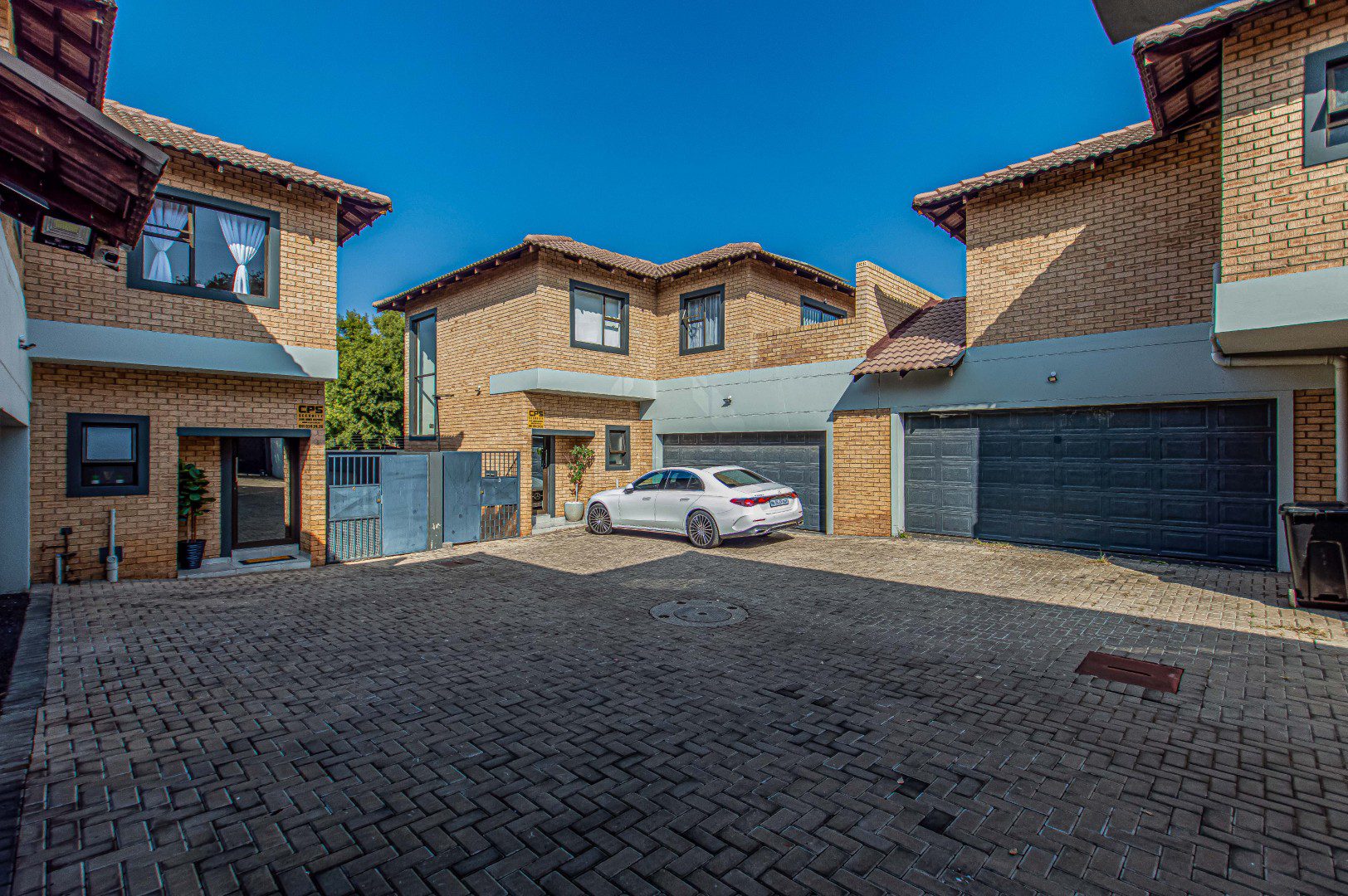 4 New Redruth | Fully Let 4 Cluster Complex