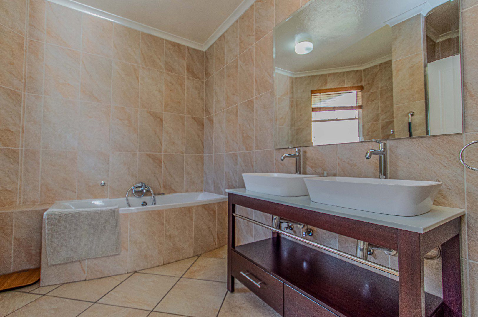 Bedford Park – Luxurious Penthouse