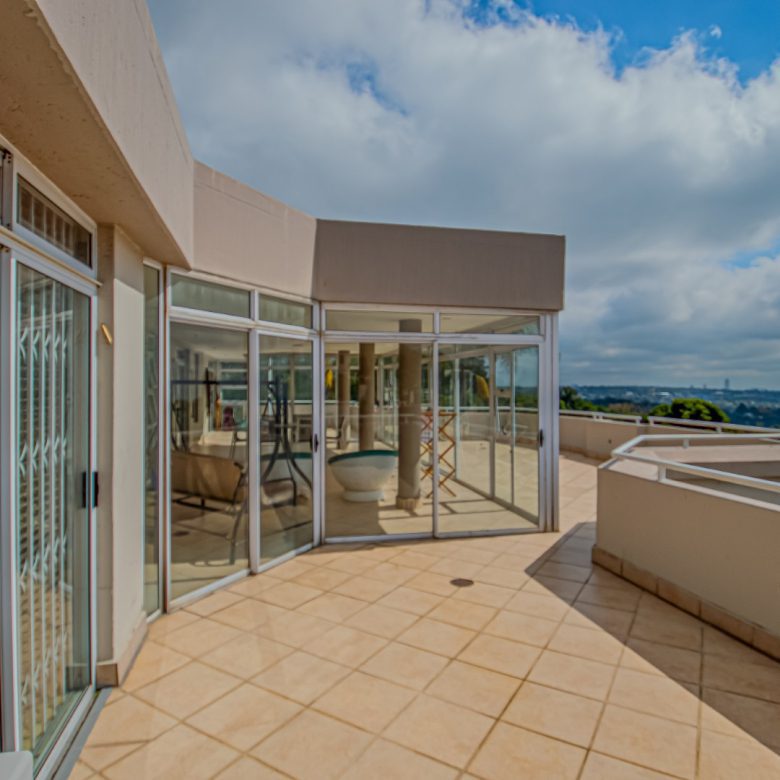 Bedford Park – Luxurious Penthouse