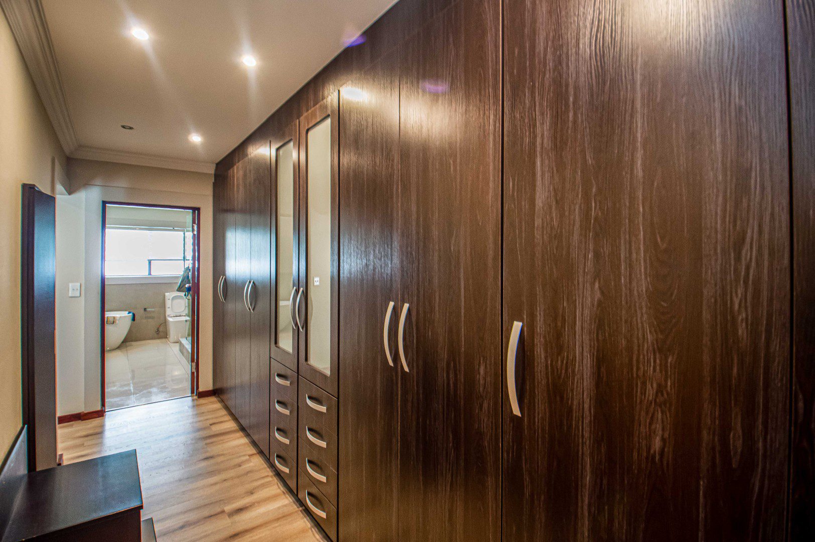 Bedfordview | Luxury 5 Bedroom Cluster in Secure Estate