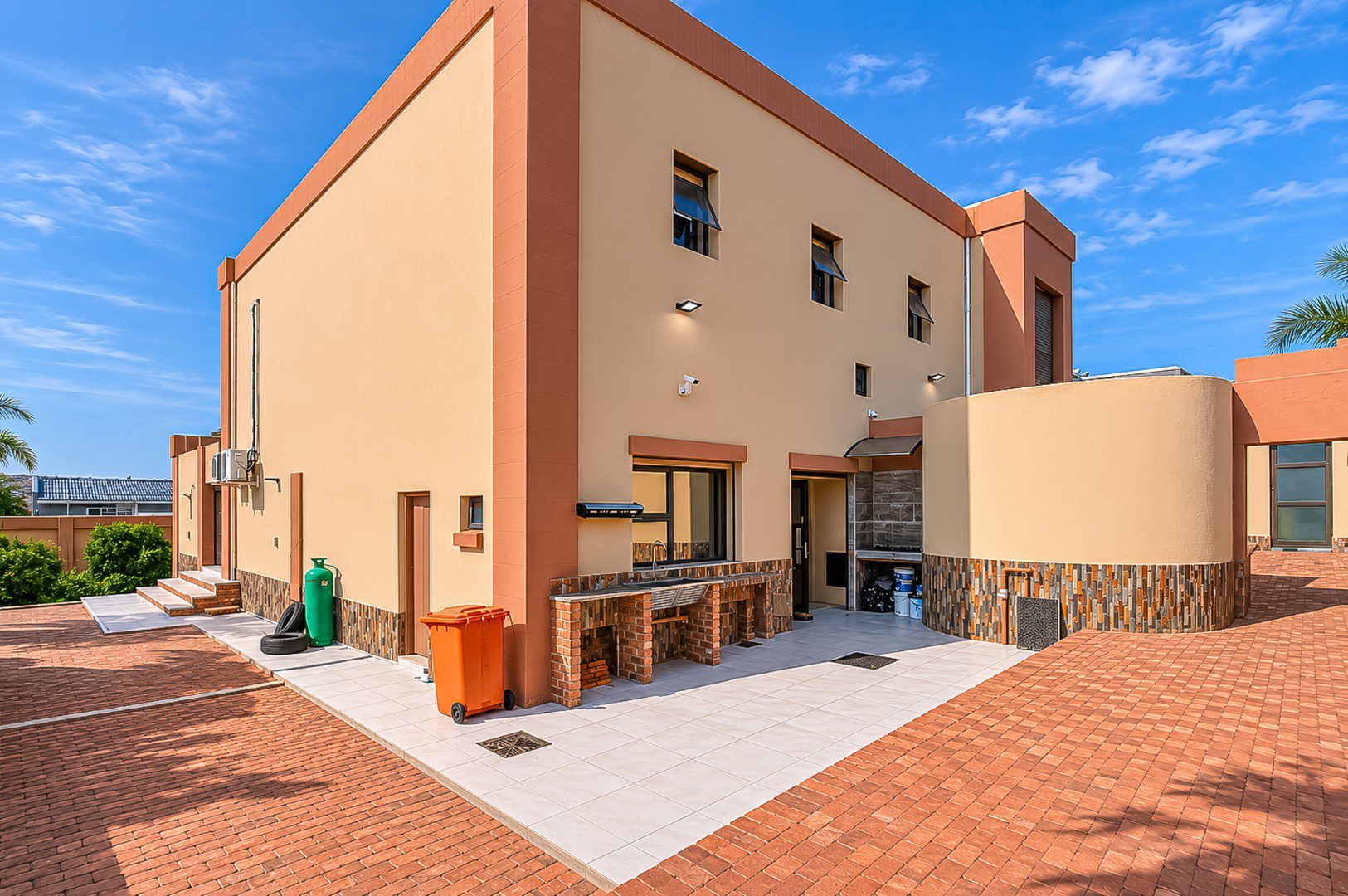 Glenvista | Remarkable 4 Bedroom Double Storey Home