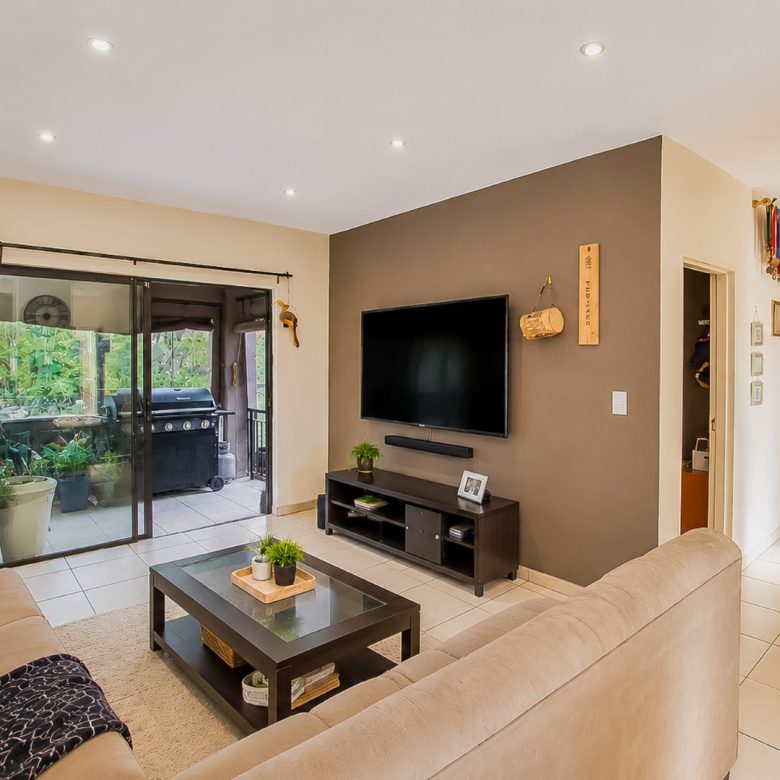 Mulbarton | Modern 3 Bedroom Garden Apartment