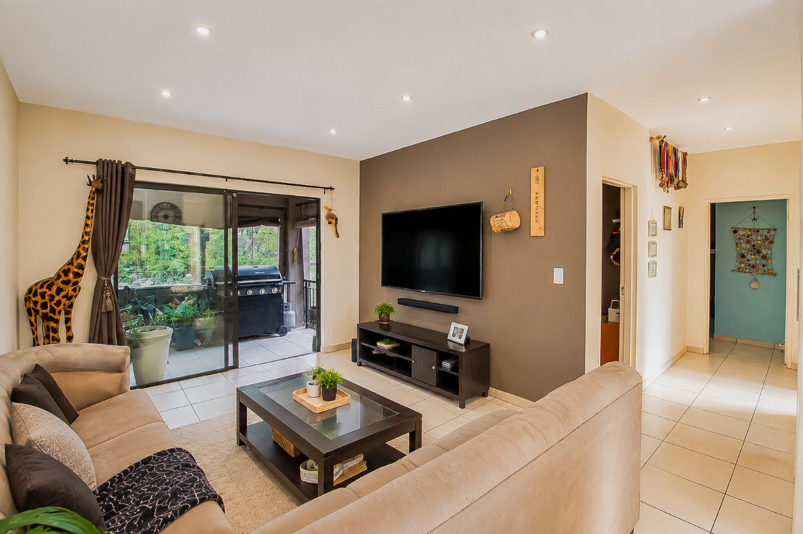 Mulbarton | Modern 3 Bedroom Garden Apartment