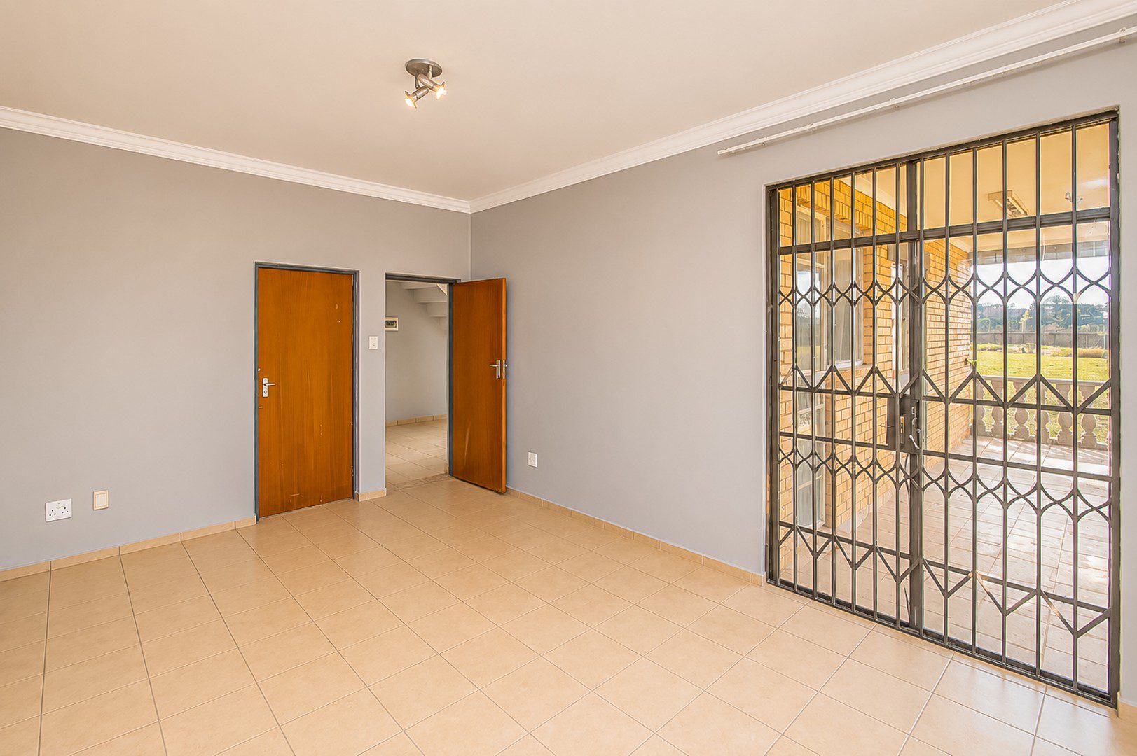 Pretoria | Extensive Multi-Unit Residential Investment Property