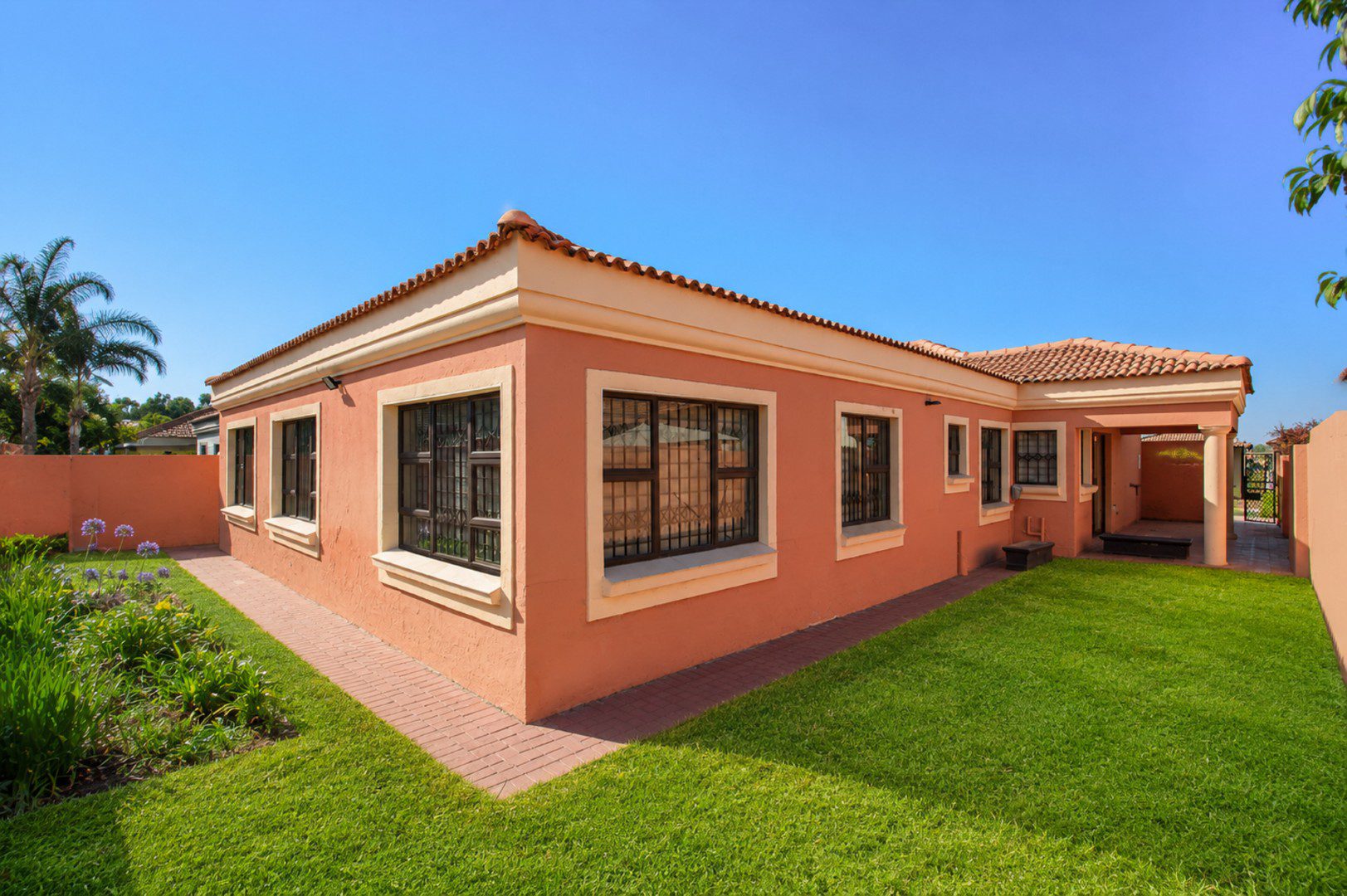Brakpan-North Ext 9 | Exceptional 3 Bedroom Full-Title House in Secure Estate