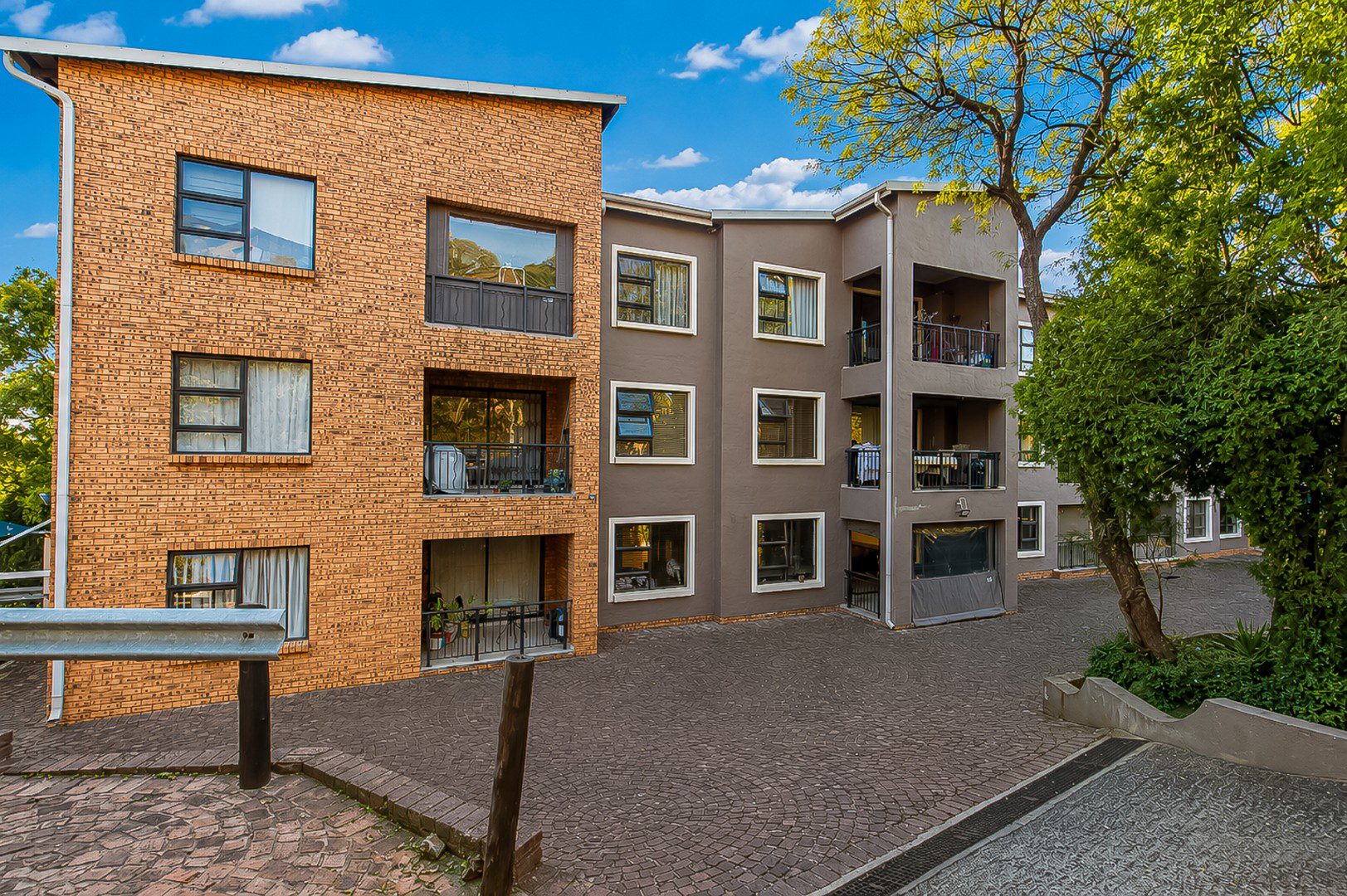 Mulbarton | Modern 3 Bedroom Garden Apartment