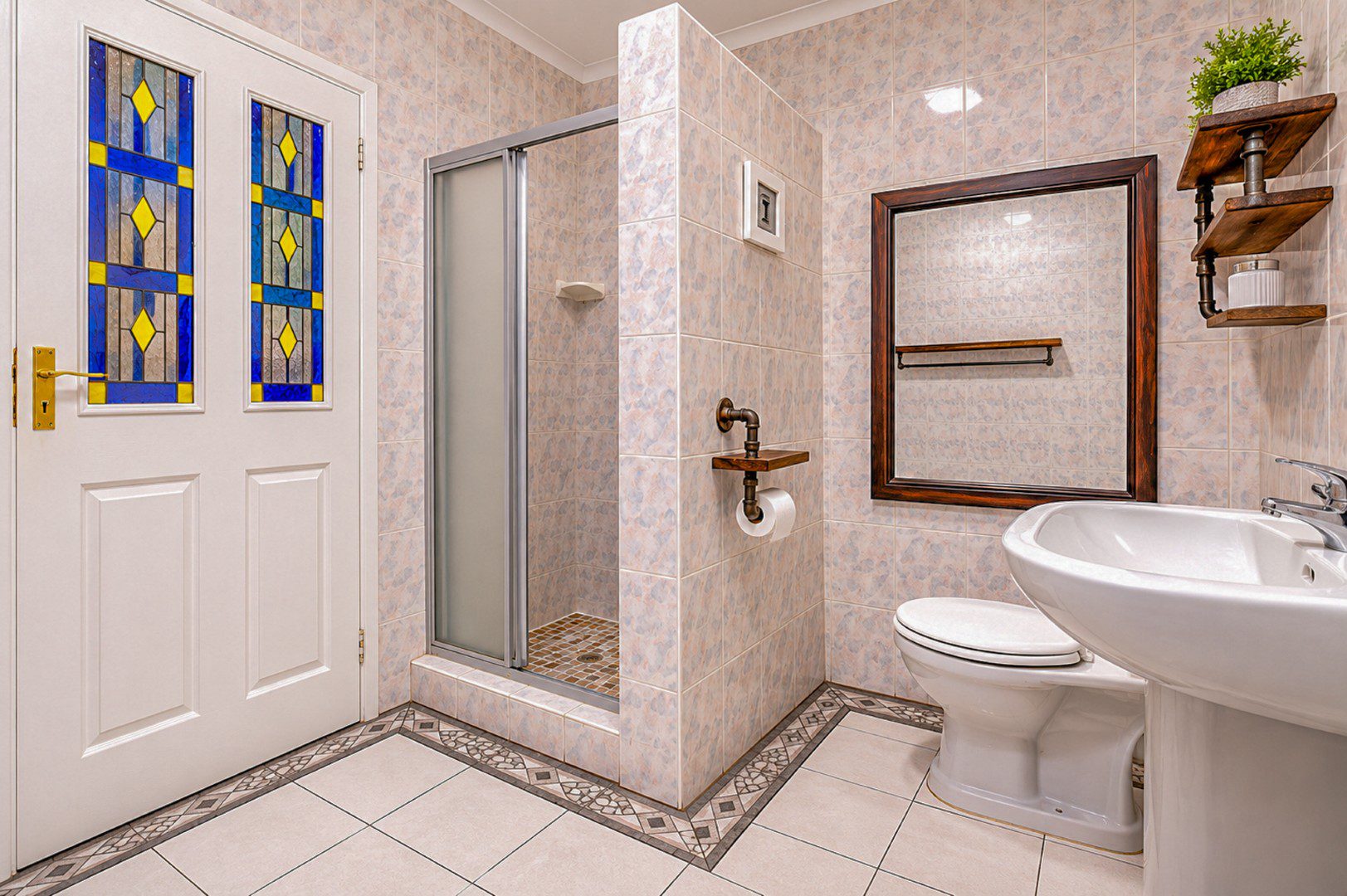 Van Riebeck Park | Classic 4 Bedroom Family Home