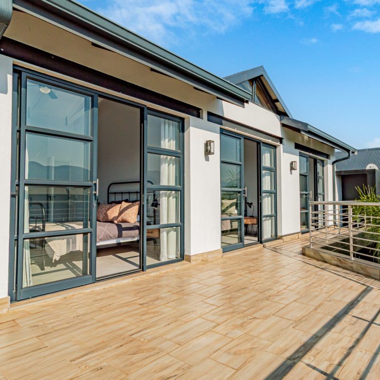 Hartbeespoort | Newly Built 3 Bedroom Family Home in The Islands Estate