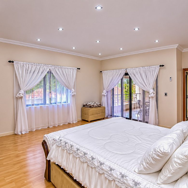 Glenvista | Remarkable 4 Bedroom Double Storey Home