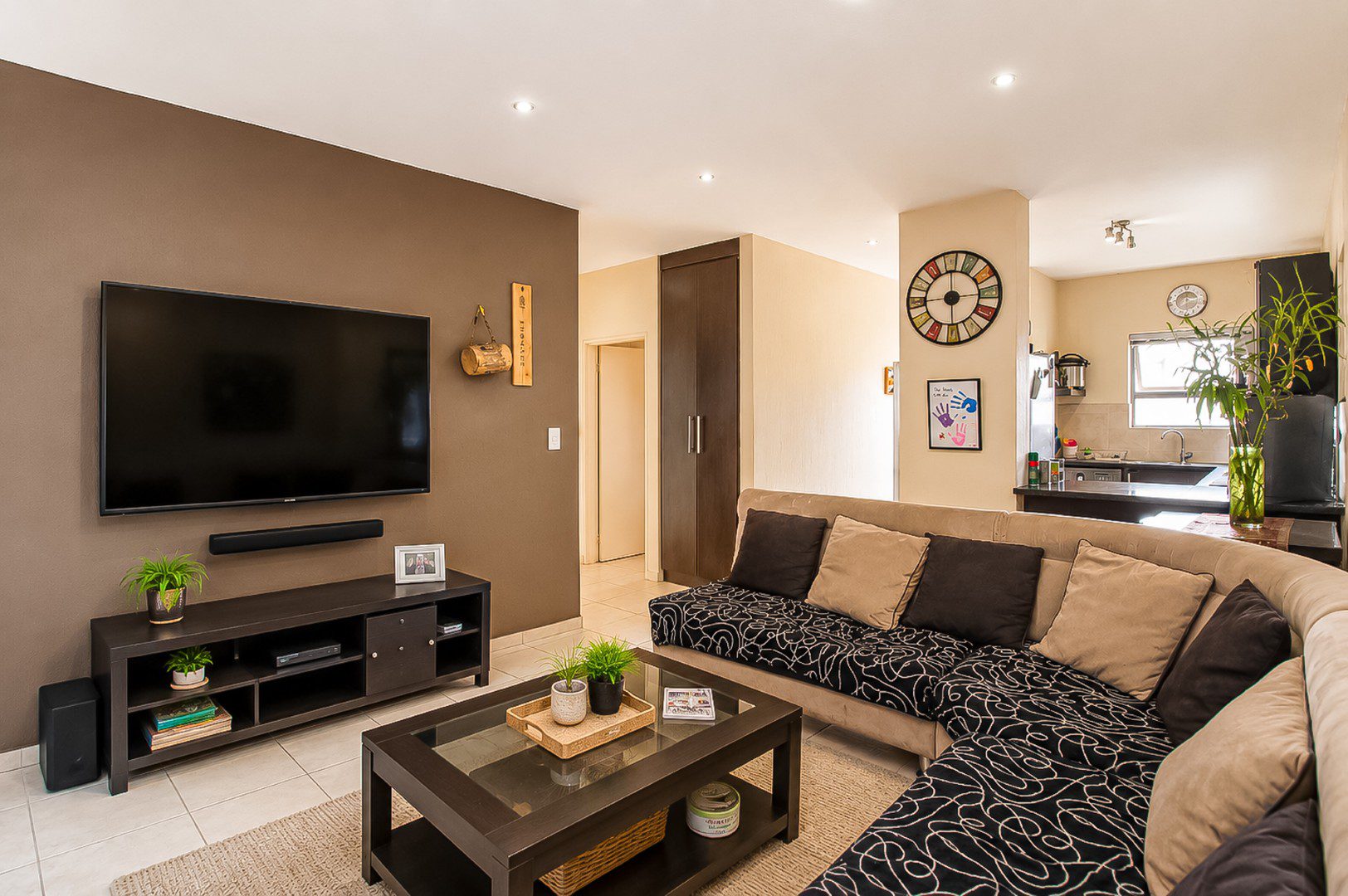 Mulbarton | Modern 3 Bedroom Garden Apartment