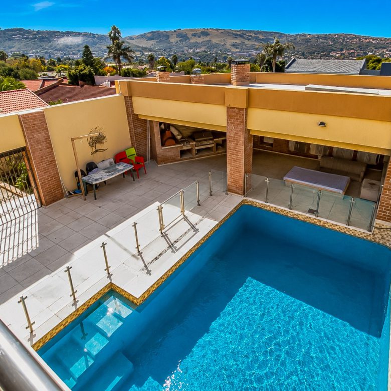 Glenvista | Remarkable 4 Bedroom Double Storey Home