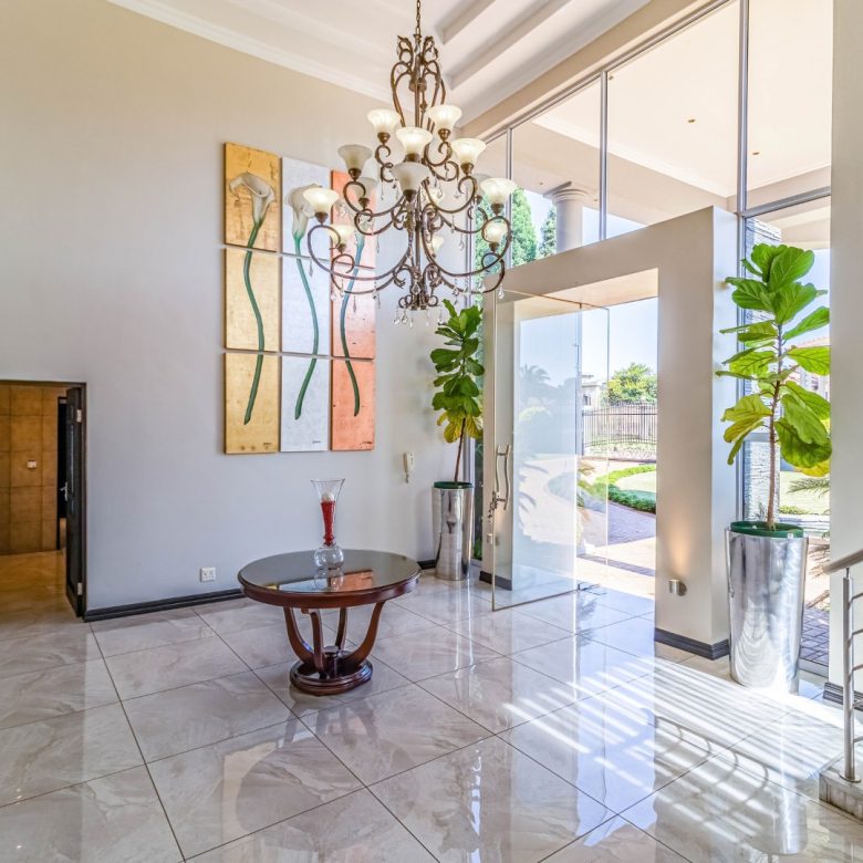 Parkrand | Luxurious 5 Bedroom Double Storey Estate Home