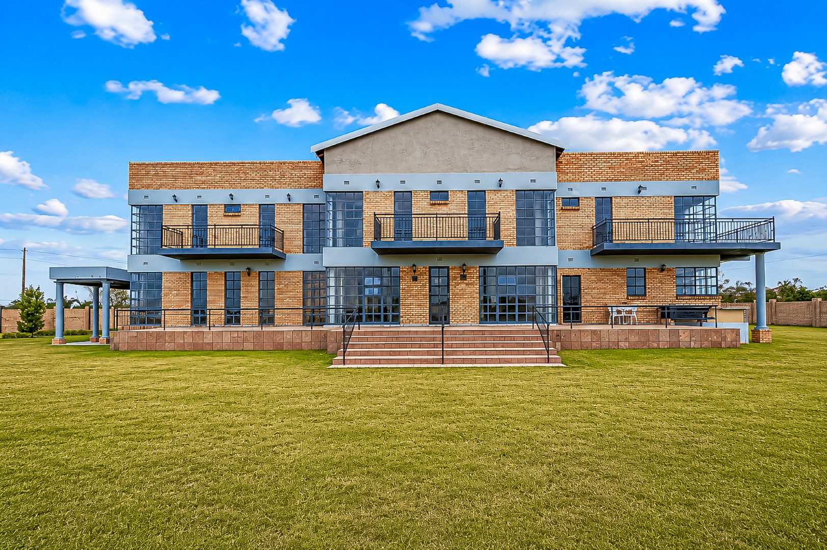 Pretoria | Extensive Multi-Unit Residential Investment Property
