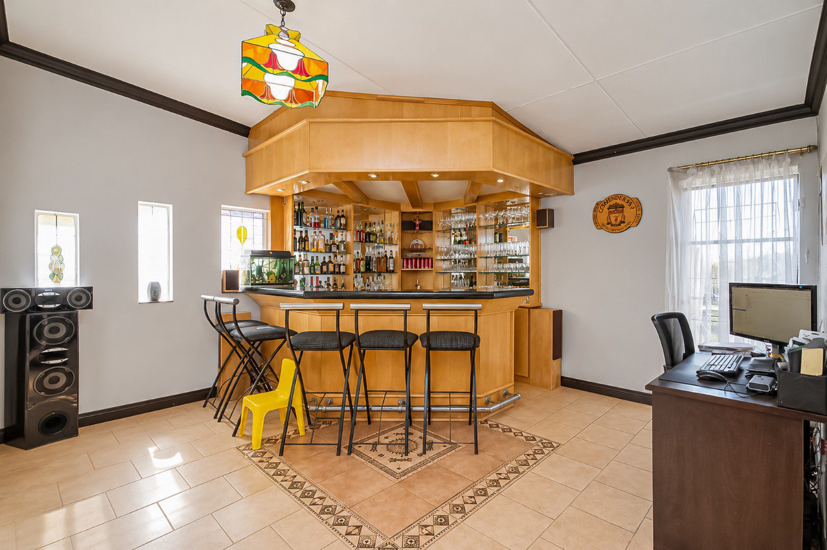 Van Riebeck Park | Classic 4 Bedroom Family Home