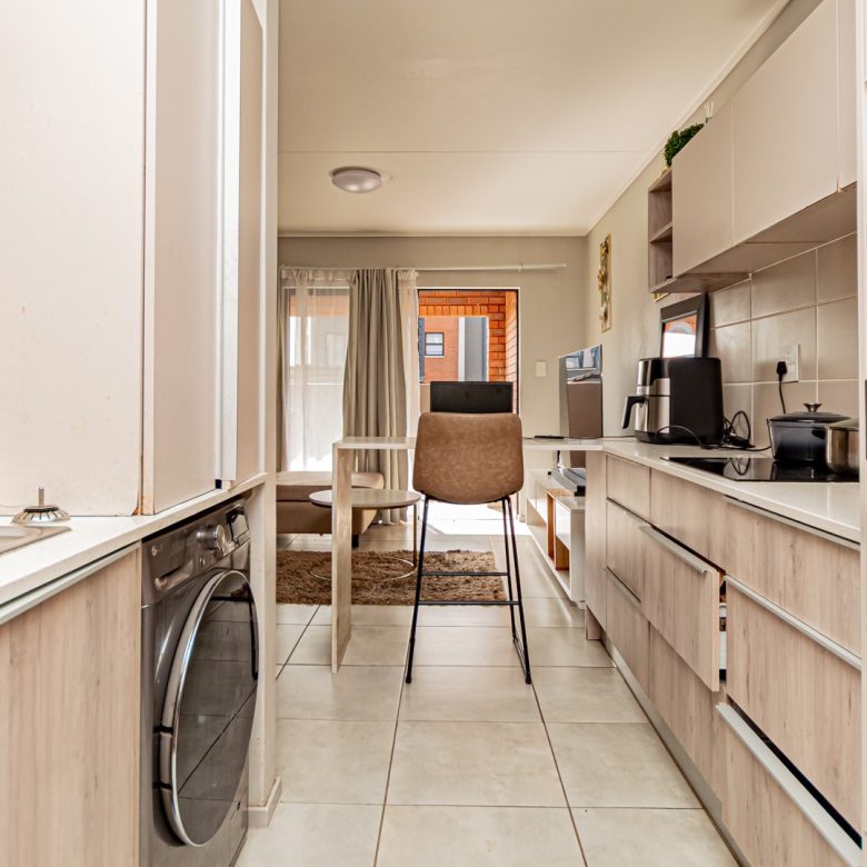 Amberfield | Modern 2 Bedroom Ground Floor Apartment