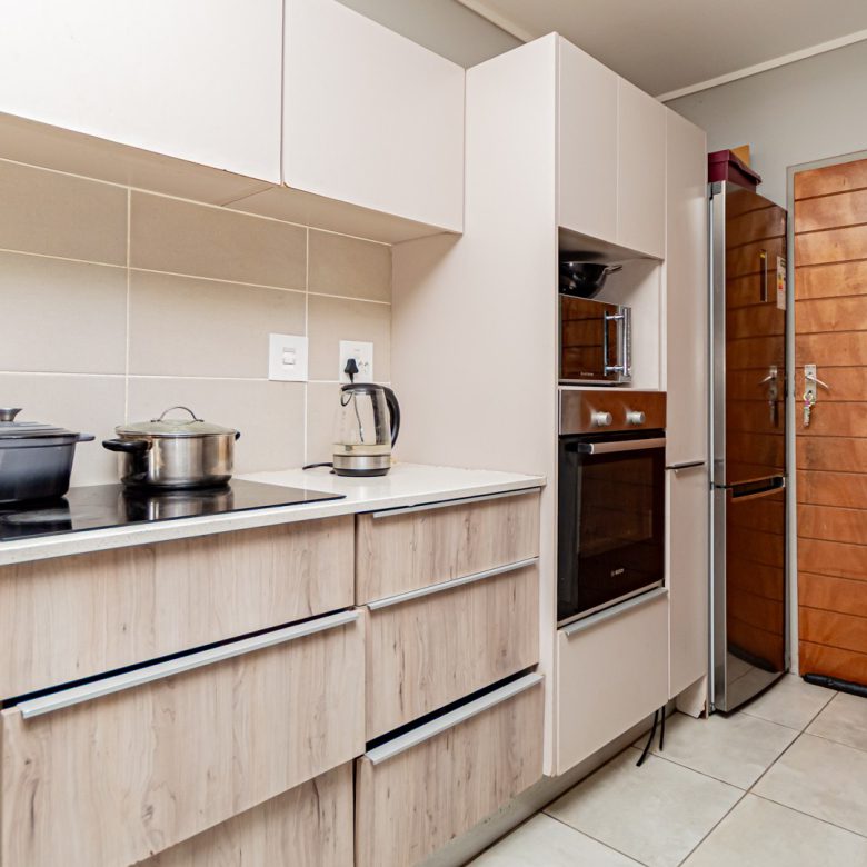 Amberfield | Modern 2 Bedroom Ground Floor Apartment