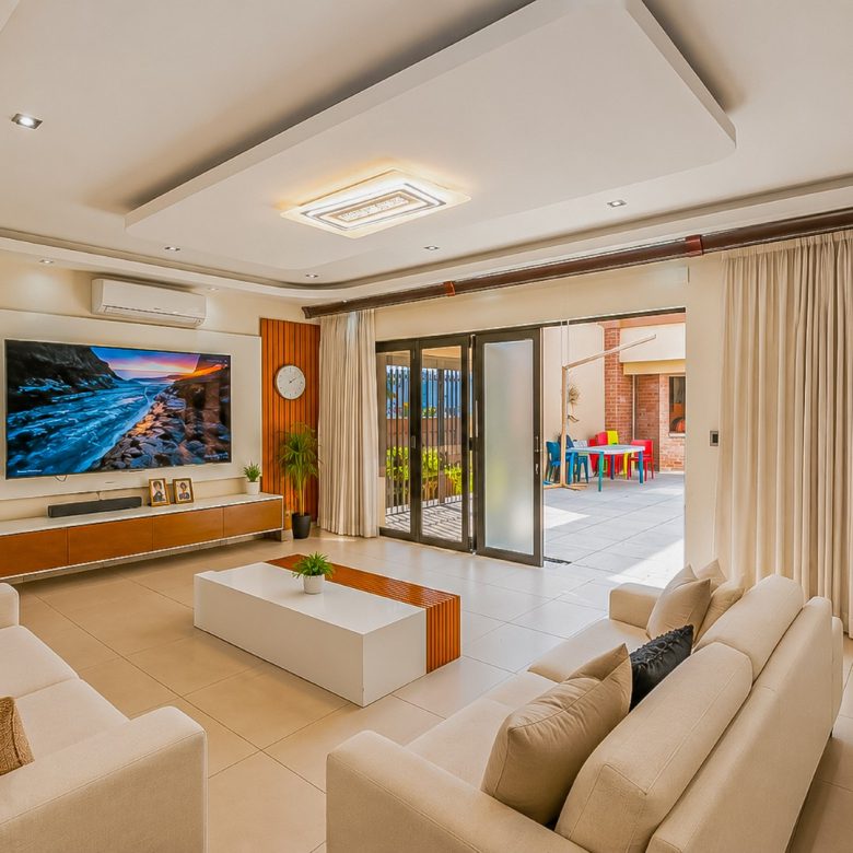 Glenvista | Remarkable 4 Bedroom Double Storey Home