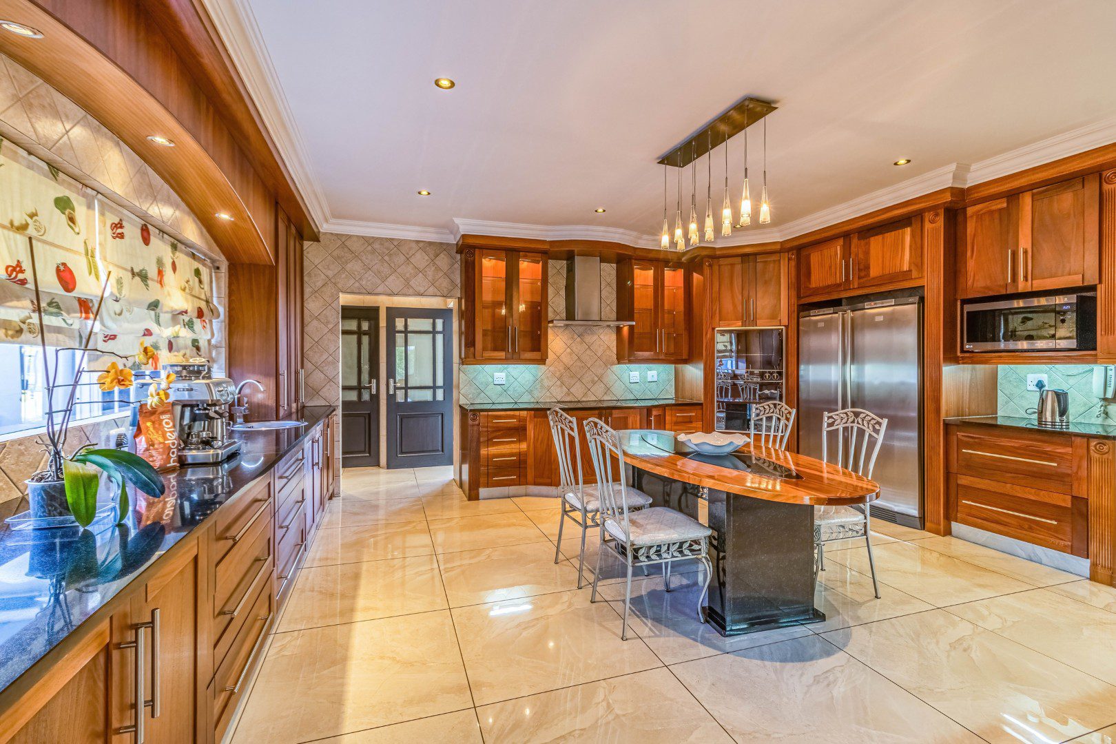 Parkrand | Luxurious 5 Bedroom Double Storey Estate Home