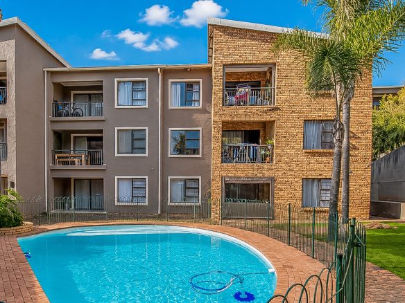 Mulbarton | Modern 3 Bedroom Garden Apartment