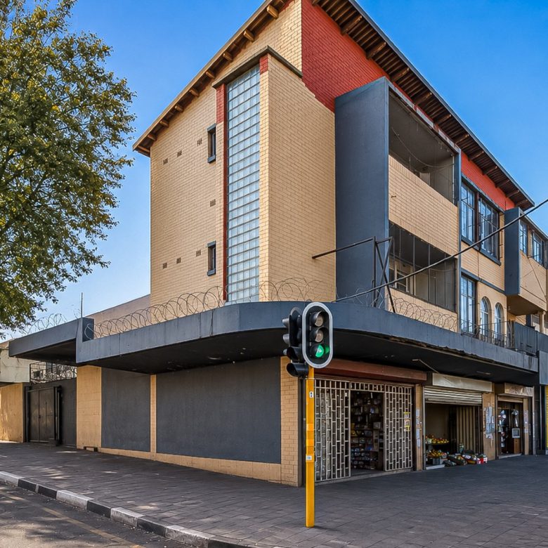Malvern | Prominent Mixed-Use Building