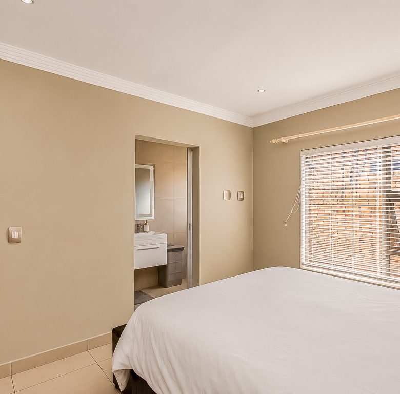 New Redruth | Pristine 3 Bedroom Full-Title Cluster Home