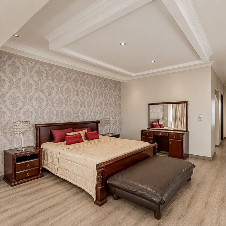 Golden Crest Estate | Executive 5 Bedroom Family Residence