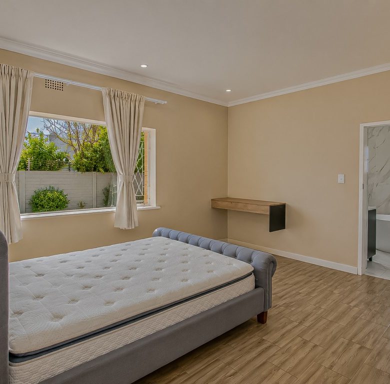 Bedfordview | Panhandle 4 Bedroom Family Home