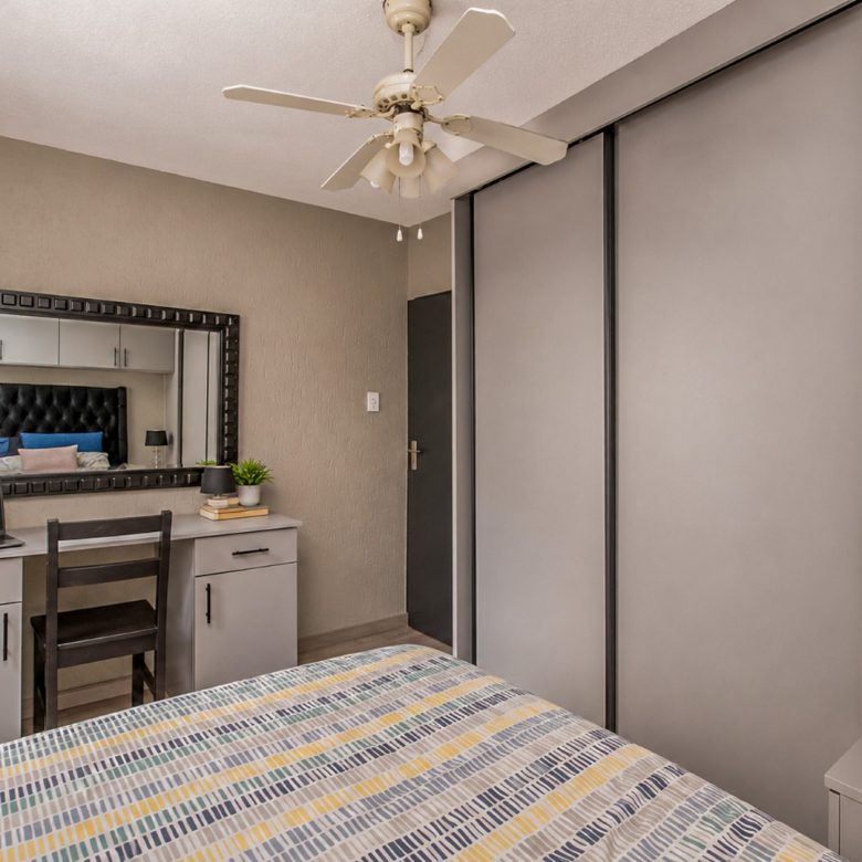 Newmarket Park | Exceptional 3 Bedroom Duplex