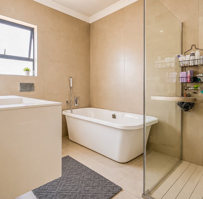 New Redruth | Pristine 3 Bedroom Full-Title Cluster Home