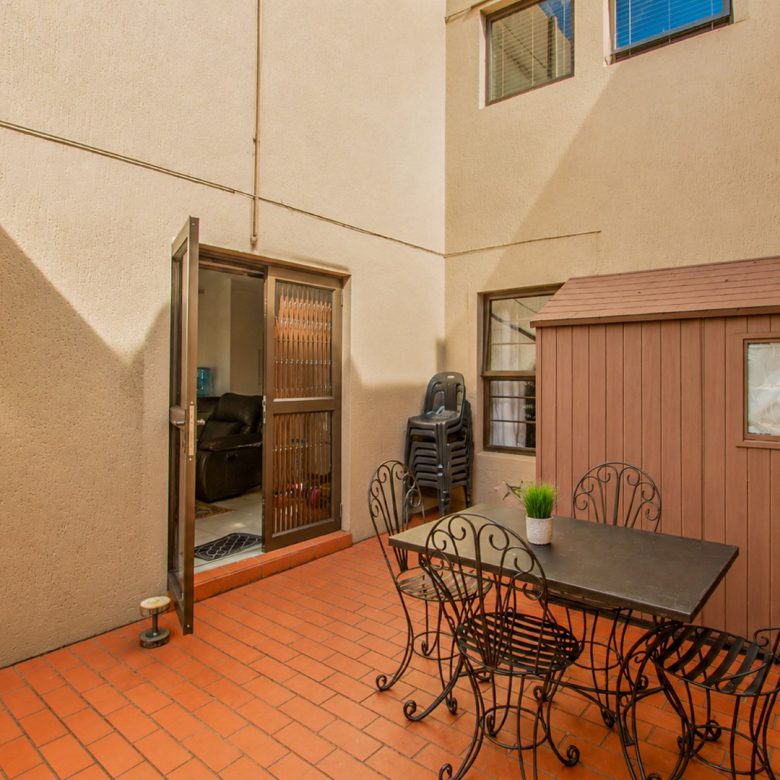 Newmarket Park | Exceptional 3 Bedroom Duplex