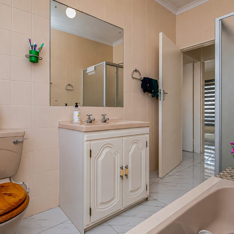 Mayfield Park | Newly Renovated 2 Bedroom Cluster