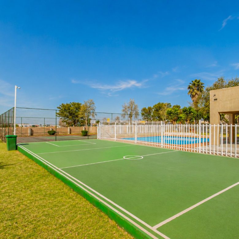 Newmarket Park | Exceptional 3 Bedroom Duplex