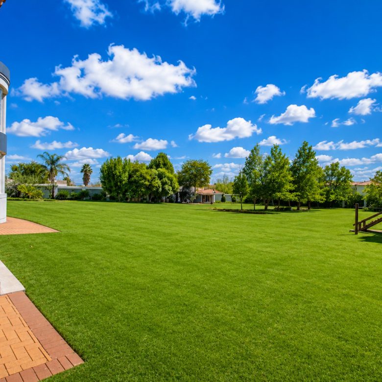Golden Crest Estate | Executive 5 Bedroom Family Residence