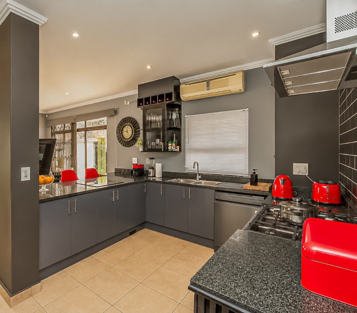 Hartbeespoort | Prestigious 4 Bedroom Family Home in Leloko Eco Lifestyle Estate