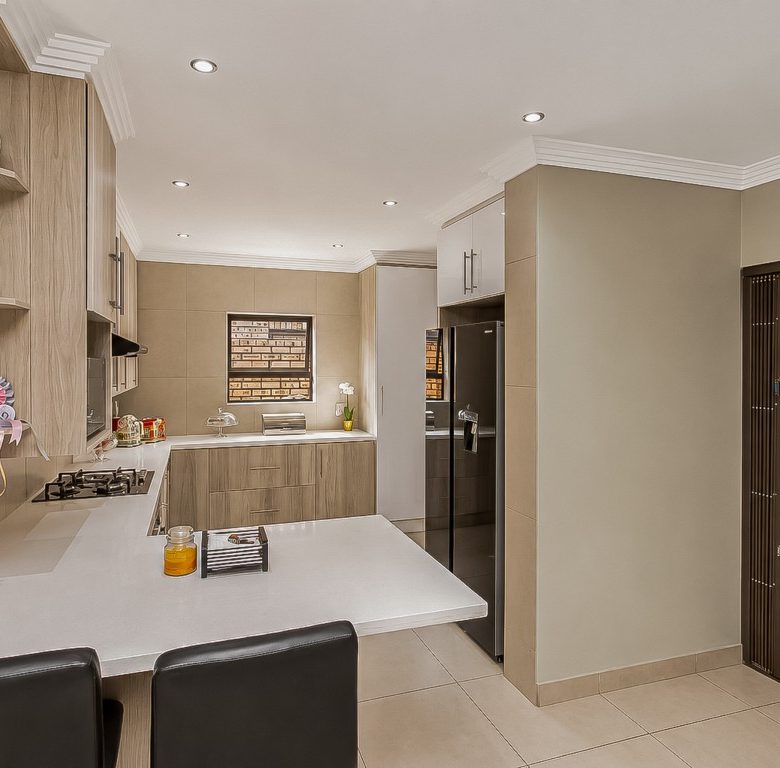 New Redruth | Pristine 3 Bedroom Full-Title Cluster Home