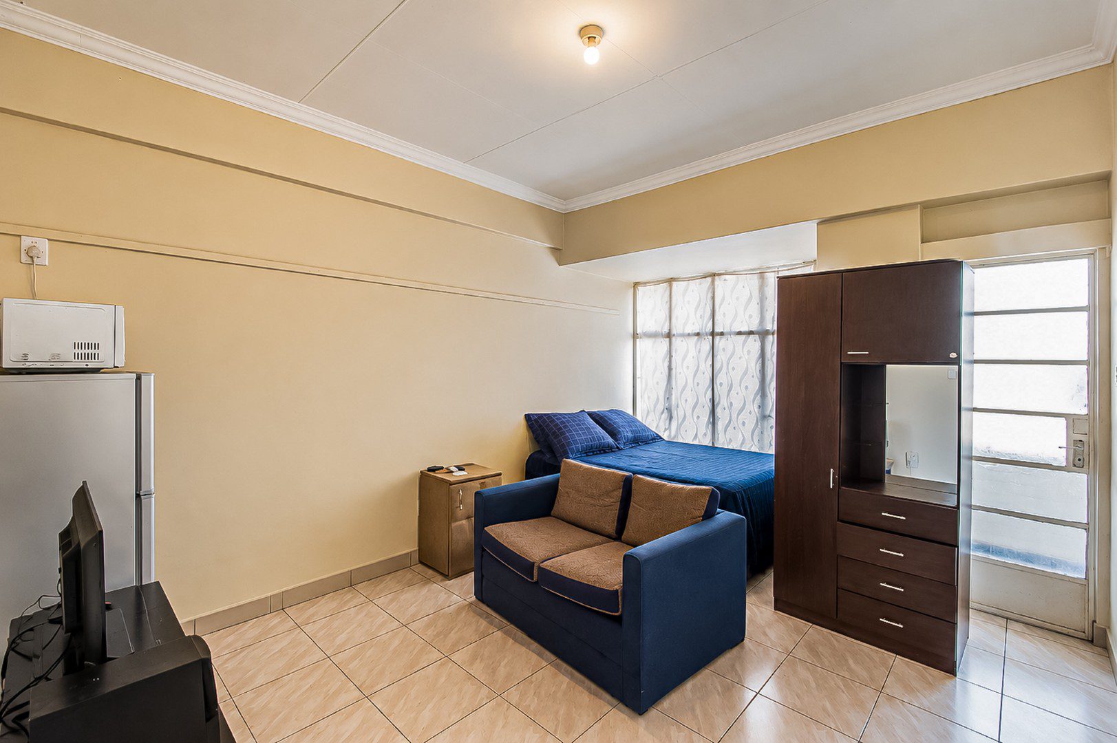 5a Malvern | Prominent Mixed-Use Building